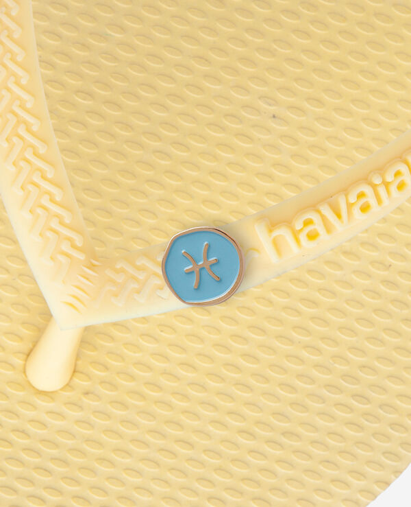 Havaianas Charms Slim Horoscope image number null