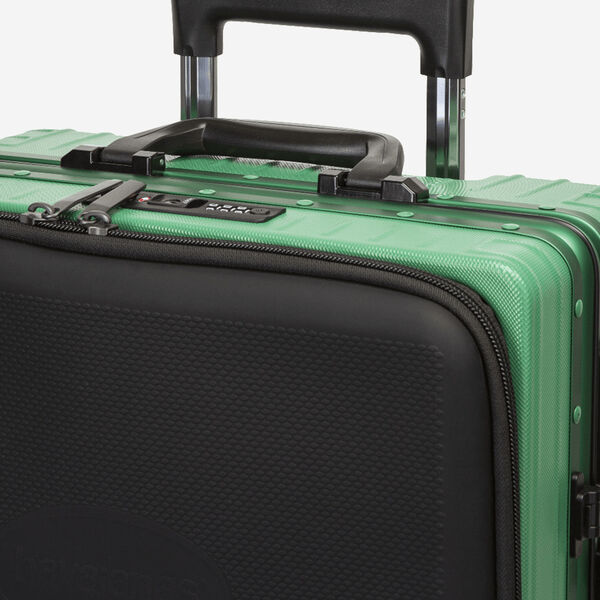 Havaianas Suitcase image number null