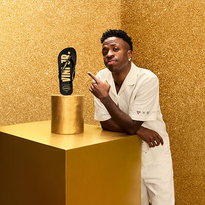 Havaianas Top Vini Jr. Golden