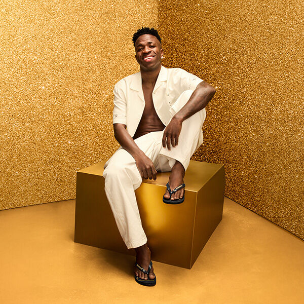 Havaianas Top Vini Jr. Golden image number null