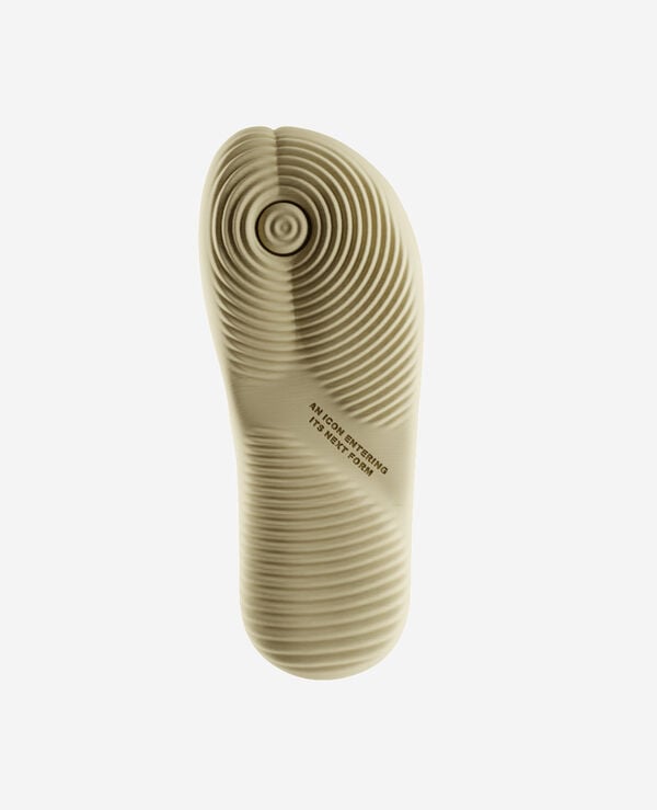 Havaianas Zellerfeld Top Toe Mule image number null