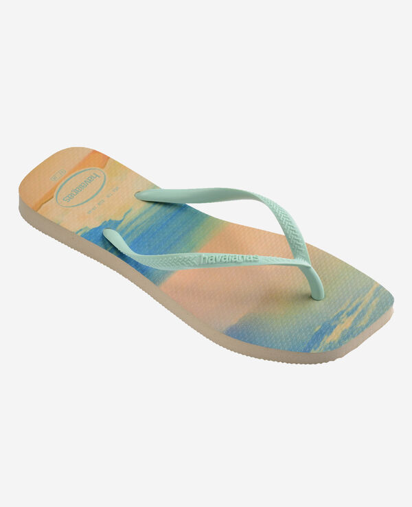 Havaianas Square Gigi Hadid image number null