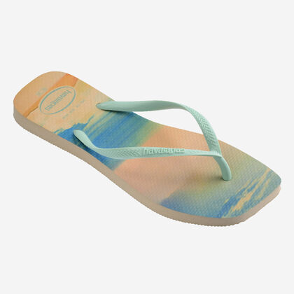 Havaianas Square Gigi Hadid