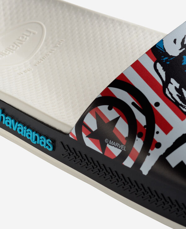 Havaianas Slides Marvel image number null
