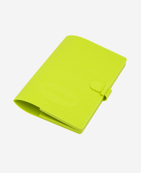 Havaianas Passport Case image number null