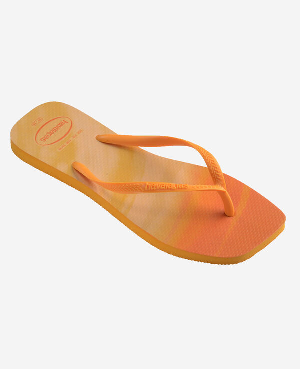Havaianas Square Gigi Hadid image number null