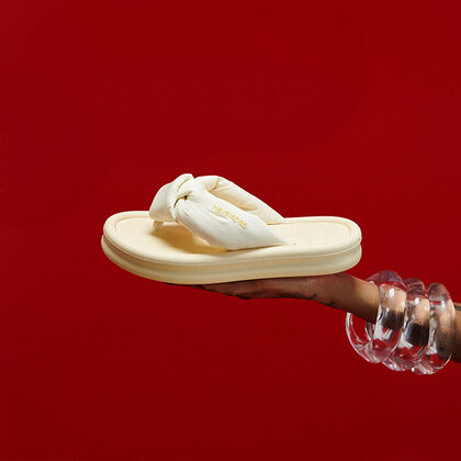 Havaianas Over Puffed Up