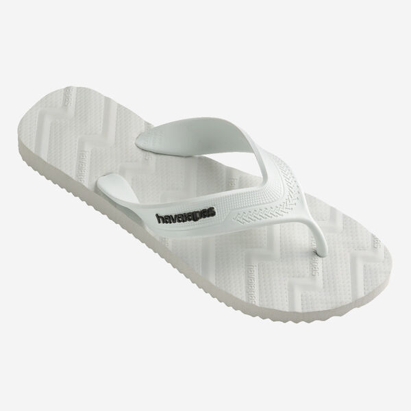 Havaianas Track Waves