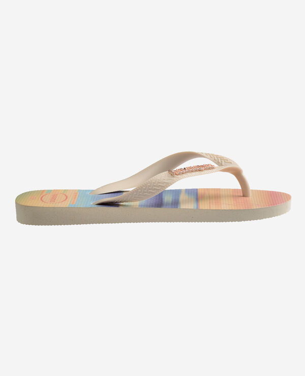 Havaianas Top Logo Metallic Gigi Hadid image number null
