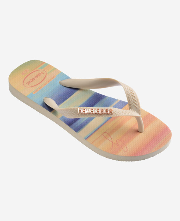 Havaianas Top Logo Metallic Gigi Hadid image number null