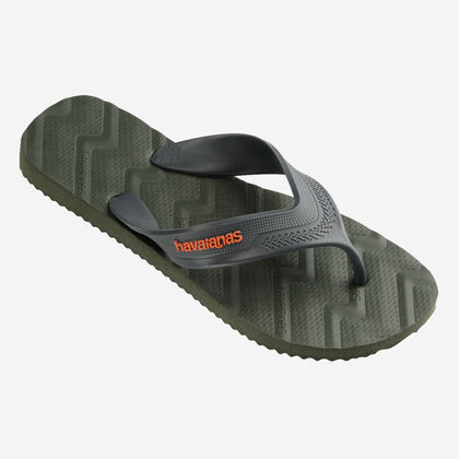 Havaianas Track Waves